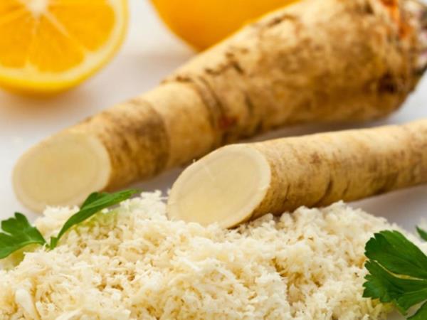 Topi mašobe v krvi in okrog trebuha