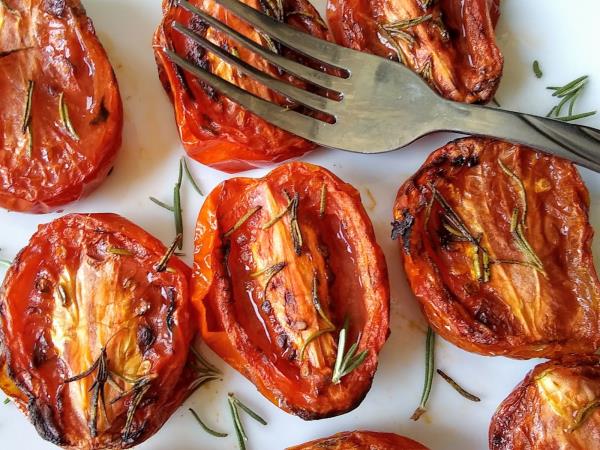 Zakaj je (nekatera) kuhana hrana bolj zdrava?