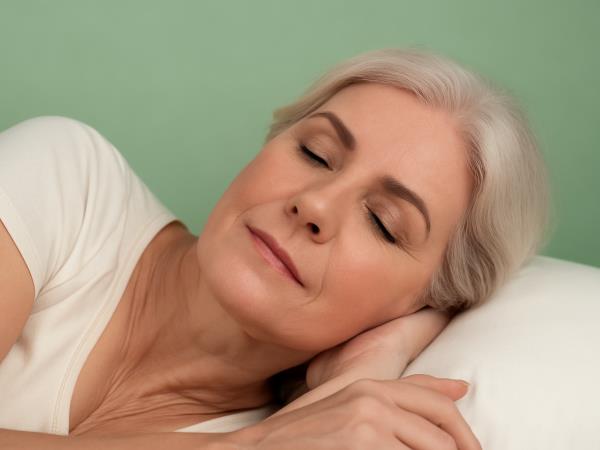 7 zdravstvenih koristi spanja na levi strani