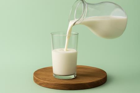 Kdaj je dobro spiti kozarec mleka?