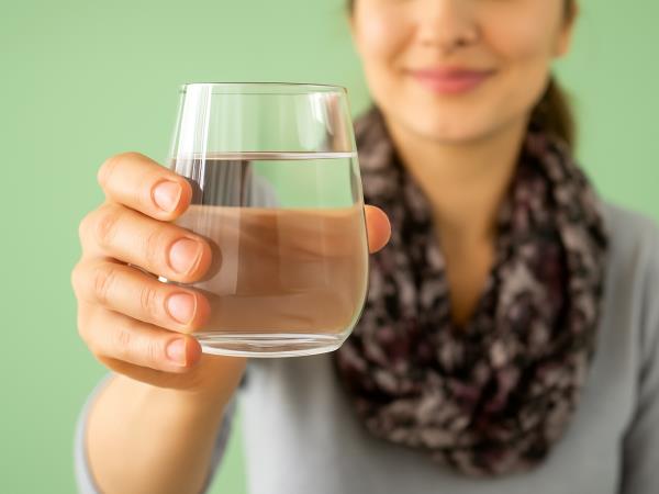 Kako preveč vode zmoti ravnovesje telesa