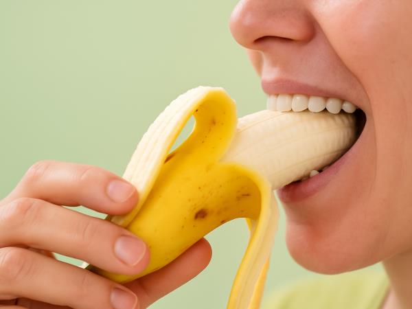 Banana zjutraj, popoldan ali zvečer: ura, ki jo pojeste, je bolj pomembna, kot si mislite