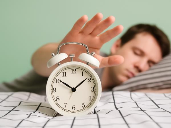 Ali veste, kdaj morate zaspati, da se zjutraj zbudite sveži