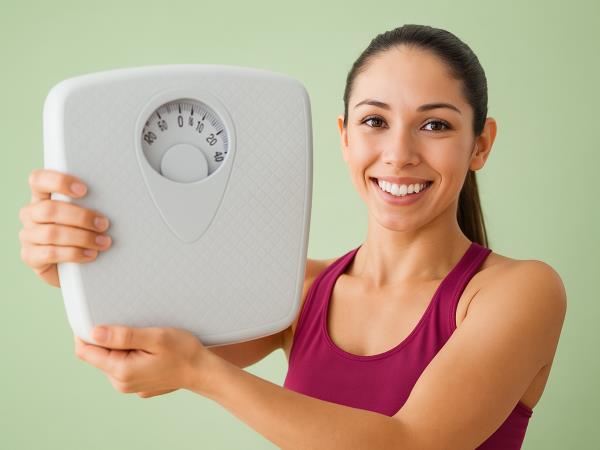 Štirje preprosti triki za hujšanje, ki jim prisegajo nutricisti – in noben ne vključuje stradanja